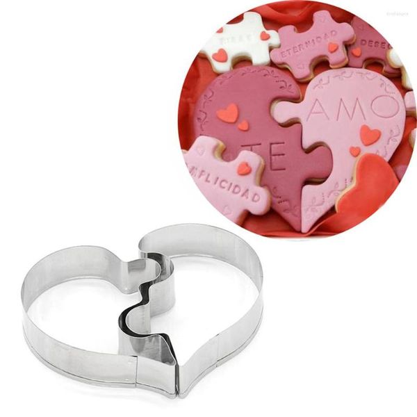 Moldes para hornear 2 piezas Pastel Herramienta de bricolaje Acero inoxidable Molde de galletas en forma de corazón Amor romántico Rompecabezas de boda Sello creativo