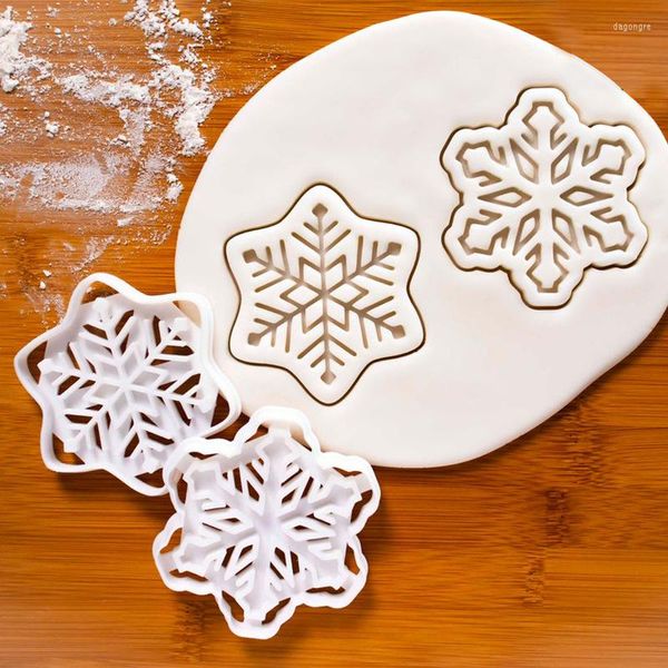 Moldes para hornear 2023, cortadores de galletas de copos de nieve de Navidad, plástico DIY 3D de dibujos animados, sello de galleta prensable, molde de Chocolate, herramientas de decoración de pasteles