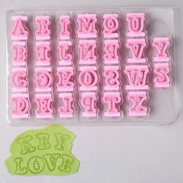 Bakvormen 26 -stks/set alfabet cake mallen suikerpasta letter cookies snijwoorden drukken stempel embossing mal voor thuis diy
