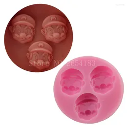 Moldes para hornear 3hold Cartoon Superman Silicona Fondant Jabón 3D Molde de pastel Cupcake Jelly Candy Chocolate Decoración Herramienta FQ1983