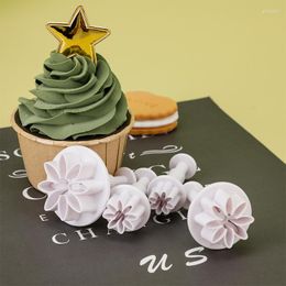 Bakvormen 4 stcs bruiloft daisy bloem cake plunjer fondant cookie cutter mold pruimen decoreren koekjes postzegels voor keukenaccessoires