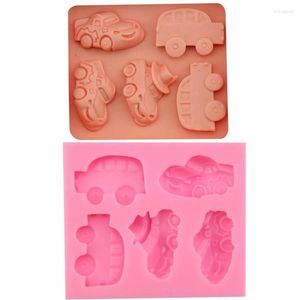 Moldes para hornear 5 coches silicona Chocolate Flip Sugar Cake decoración molde horneado a mano yeso gota pegamento DIY jabón