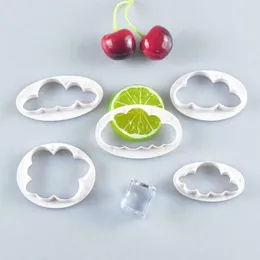 Moules de cuisson 5pcs Moule Pièces de rechange Outils Blanc 3D Accessoires imprimés Cutter Fondant décoratif en forme de nuage en plastique