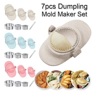 Moldes para hornear 7 unids Conjunto de moldes de bola de masa Fabricante de acero inoxidable Empanada segura Prensa Molde Cortador de masa DIY Jiaozi Herramientas de cocina 231018