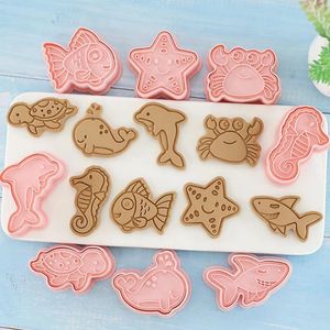 Bakvormen 8 stks/set marine life cookie mal mold krab zeester dolphin patroon 3D cutter sugarcraft fondant home diy gereedschap