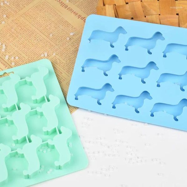 Moules de cuisson 9 plateau de glace en silicone grille forme d'animaux Grade Faire du moule Diy Creative Cube Cartoon Puppy Durable Home