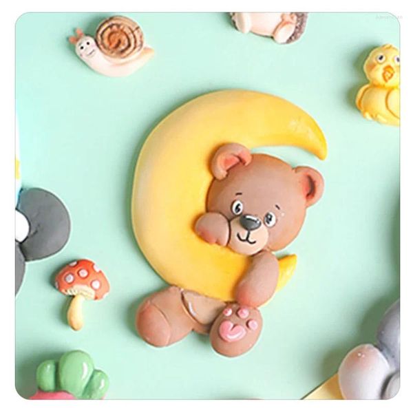 Moules de cuisson Cartoon Moon Bear Silicone Moule 3D Modélisation du gâteau d'anniversaire DIY DÉCOR DES FONDANTANT CHOCOLAT ALIMENTS Food Grade Supplies Kitchen