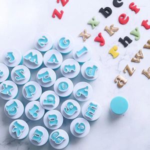 Moules de boulanges Cookie Cutter lettres majuscules ou nombres en minuscules Forme les biscuits Moule Fondant Cake Cupcake Decorating Tools