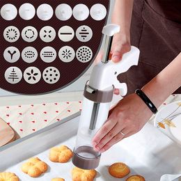 Moules de cuisson Cookie Press Kit Making Gun Biscuits Gâteau Moule Maker Machine Dessert Décoration 230714