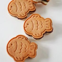 Moules de cuisson Mignon Poisson Cookie Cutter En Plastique DIY Fondant Gâteau Biscuits Moule Anniversaire Dessert Bonbons Décoration Moule Pâtisserie Outils De Cuisson