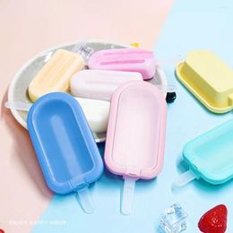 Bakvormen DIY Silicone Ice Cream Makers Mold met PP -afdekking en stickers Keukenaccessoires Mooie hartvormige machine