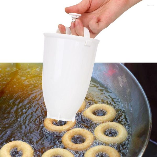 Moules à cuisson Donut Moule Facile Fast Portable Maker Manual Dispenser Donut Machine Arabe Plastic Lightweight Tools