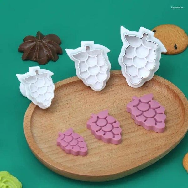 Moules de cuisson Fustage Direct Supply Origin Source Creative Cake Cake Tool Set 3D Biscuits coupés Moule de printemps