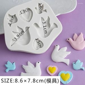 Bakvormen flip suiker siliconen schimmel platte duif sun vogel vrede liefde en geluk model cake decoratie dobbelsteen wmj-930
