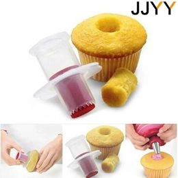 Moules de cuisson Jjyy Fashion Kitchen Creative Cupcake Muffin Cake Corers Plunger Cutter Pastry Decorating Divider Model Stonego Home Kit