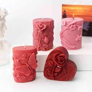 Bakvormen Love Rose Candle Mold Reliëf Vlinder Cilindervorm Ornament Bruiloft Verjaardagstaart