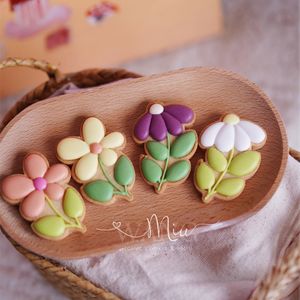 Bakken Mallen Moederdag Biscuit Schimmel Bloem Patroon Cookie Cutter Sugar Craft Fondant Cakevorm Stempel Decoratie Tool 230731