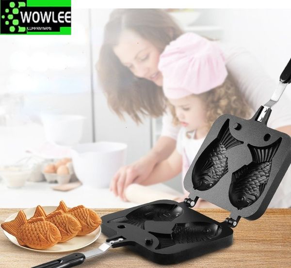 Utensili per pasticceria da forno 2 stampi Taiyaki a forma di pesce Waffle Pan Maker antiaderente Buscuit Cake Bakeware Home Kitchen DIY Dessert Cooking Plate 221118