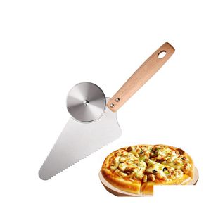 Bakgebakgereedschap Pizza Cutter Server Slicer Roestvrij stalen wielmesmesschop met houten handvat voor broodtaartwafels D DH7ZE