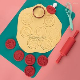 Bakgereedschap 6pcs Product Siliconenafdichting Set Kerstdag Biscuit Cookie Embossing Mold Stamps Accessoires
