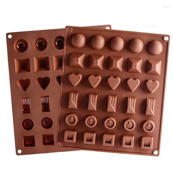 Outils de cuisson Protection environnementale de haute qualité Diverses formes Silicone Moule de chocolat Flip Candy Gâteau Crystal Glue Creative