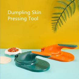 Bakgereedschap Pastry Dumpling Skin Artefact Diy Maker Handmatige wrapper Maken Plastic schimmel Dough Presserend gereedschap Keukenaccessoires