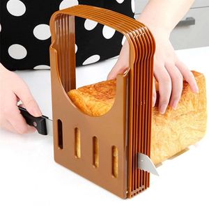 Outils de cuisson Pâtisserie Trancheuse à pain portable Toast Cutter Sandwich Maker Machine à trancher Pliable et réglable Grille à pain Guide de coupe