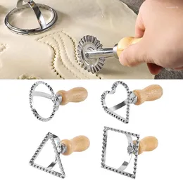 Bakgereedschap Rond Vierkant Pasta Maker Mold Snijwiel Biscuit Cookie Cutter Ravioli DIY Onregelmatige keukengadgets