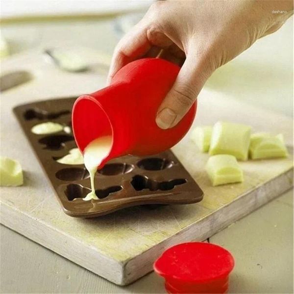 Herramientas para hornear, dispensador de Chocolate de silicona, sartén para verter mantequilla, herramienta para leche, molde para fundir, accesorios de cocina útiles