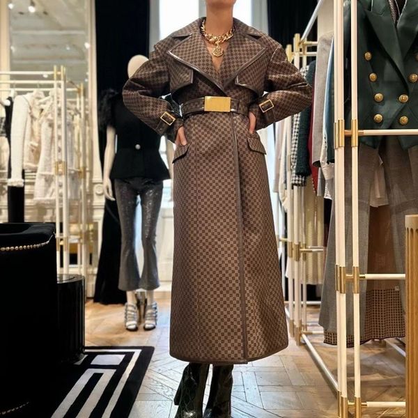 Bal Letters Designer Luxury Femmes Trench Coat Femme Veste de vent-rupture Classic Loose Belt Mabe Femme Femme Casual Long Trenchs Coat