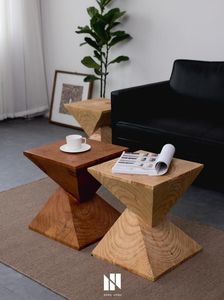 Table à thé en bois massif de balcon Meubles de salon Tables d'appoint de canapé Tabourets d'angle en bois créatifs du designer