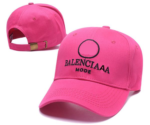 Balencigaa Hat Luxury Casquette Fashion Designers Hat Couple Sports Designer Ball Cap Ball Voyage Suncreen Sécran en détresse Lettres 875