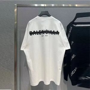 Balencigaa chemises surdimensionnées à demi-manches T-shirts masculins pour hommes Balencigaa Designer T-shirts pour les t-shirts de lavage des femmes