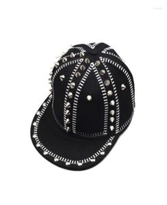 Ball Caps 2022 Hip Hop Punk Rock Punk Full Spike Studs Rivets Snapback Men Bboy Cool Flat Peak Papeball Hats 5560cm6097338