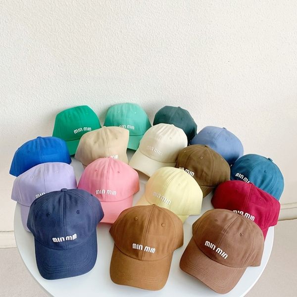 Ball Caps 2023 Été Homme Femmes Softtop Casquette De Baseball Lettres En Silicone Pression En Caoutchouc Canard Langue Chapeau En Plein Air Protection Solaire 230707