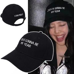 Bola Golpes 2024 Fashion Punk Capa negra Color sólido Baseball Snapback Snapback Casquette Hats equipado Casual Gorras Hip Hop para hombres Mujeres