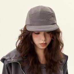 Ball Caps American Retro Niche Designer Baseball Cap Lente En Zomer Casual Sneldrogend Platte rand Hiphop Skateboard Hoeden Uniseks