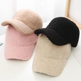 Casquettes de balle artificielle laine d'agneau femmes chapeau couleur unie chaud casquette de Baseball fille dame en plein air rue mode sauvage en peluche soleil chapeaux boule