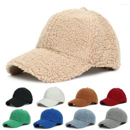 Casquettes de baseball Automne Hiver Casquette de baseball Femmes Chapeaux de laine d'agneau artificielle Version Tide Warm Peluche