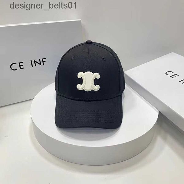 Ball Caps Baseball C Hat de créateur CS Luxe Unisexe Unisexe Solide Géométrique Print Ferte Farm Canvas avec des hommes Sac à poussière Snback Fashion Sunlight Man Women Chapeaux C240413