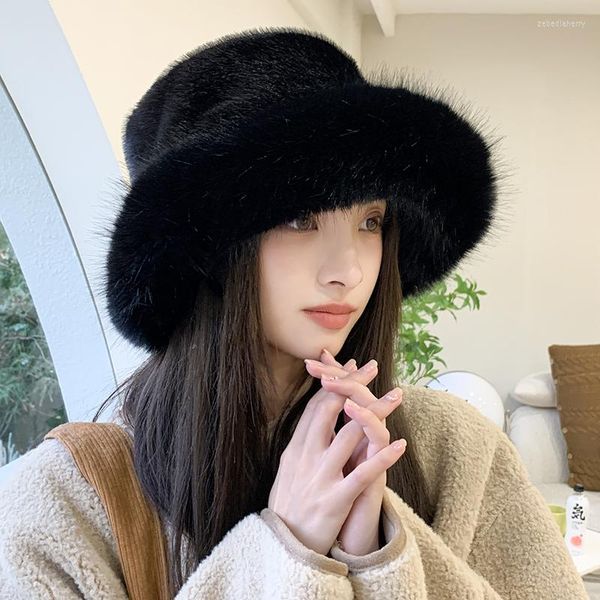 Ball Caps Berets 2023 Big Fluffy Faux Fur Bucket Hat pour femmes Luxury Plux Fisherman Hiver d'hiver épaissis