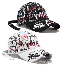 Ball Caps Zwart-witte Letters Graffiti Baseball Hoed Mannen Vrouwen Hip Hop Trendy Mode Zomer Piekte Zonwering 230504