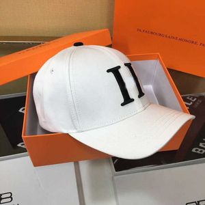 Ball Caps Designer 2021 Nouvelle lettre H-Letter Européenne de haute qualité Broidered Couple Hat Men et Femme Cap de baseball pour femmes