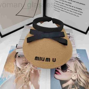 Ball Caps designer 2023 Nouveau Big Brim Hair Band Design Bow Knot Show Face Small Empty Top Hat Fashion Version coréenne Fine Grass J6D6