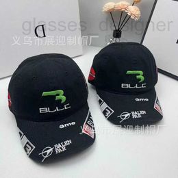 Ball Caps Designer B Family Fashion Baseball Hat Chen Tai Same Motorcycle Graffiti Industrie lourde Broidered Alphabet Edition Couple T8JB