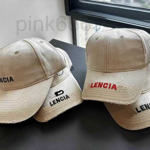 Casquettes de baseball Designer Broken Hole Lavage Chapeau de baseball avec lettre brodée sur le bord pour montrer le visage Petit chapeau de parasol décontracté CZXI