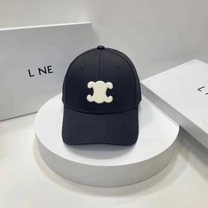 Ball Caps Designer Broidered Baseball Cap femelle Summer Casual Hundred Tater Protection Sun Hat 3dgy