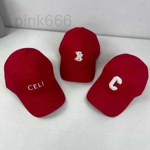 Ball Caps Designer Nouveau chapeau de baseball avec une lettre correcte brodée de haute qualité chapeau de langue de canard à la mode et polyvalent pour hommes et femmes b5wo