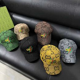 Ball Caps Designer New G Family Letter Classic Candy Baseball Couple Universal Hard Top Duck Tongue Hat Fashion 1zez