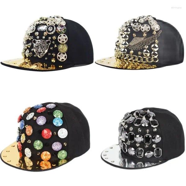 Gorras de bola Doit Mujeres Remaches de béisbol Europa Metal Punk Hombres Hip Hop Gorras Snapback Boys Girls Peaked Cap Sombrero para padres e hijos